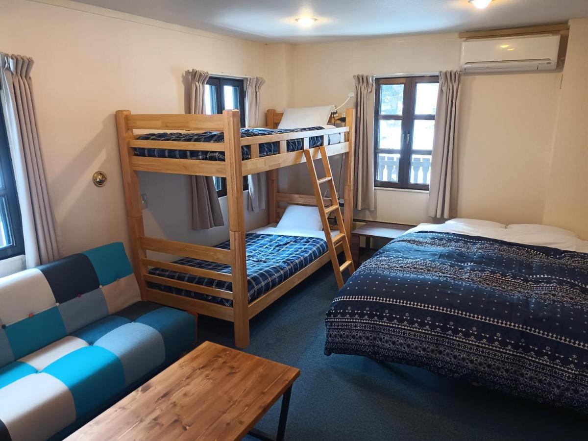 K'S House Hakuba Alps - Travelers Hostel Exterior photo